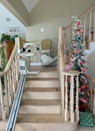 Professionally Installed Stair Lift for “L” and “U” Shaped Stairway 1