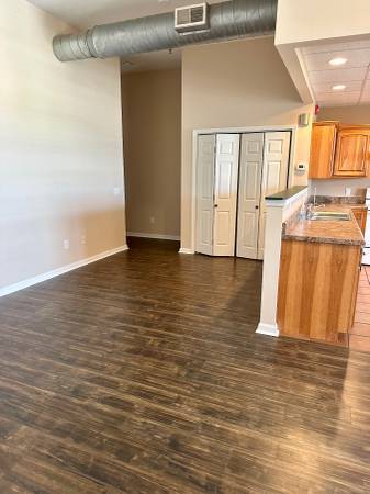 $1,499 / 2br - 1400ft2 - apartamento en alquiler "Pleasant View Village" (Pleasant View)63673283700481121