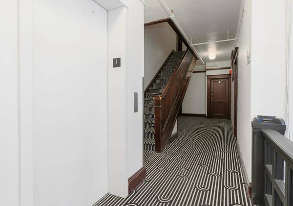 $999 1 MO FREE- CALL! - By Keller Auditorium & Keller Fountain Park (Downtown Portland)63615726576769121