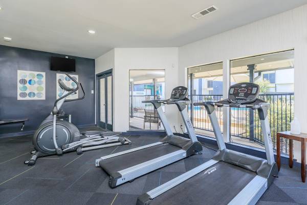 Granite countertops, Located in Arlington, 1bd 1ba 1