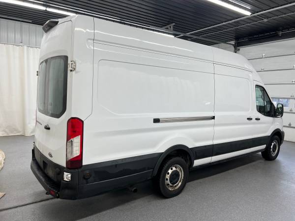 2020 Ford Transit 250 Extended - Photo 4