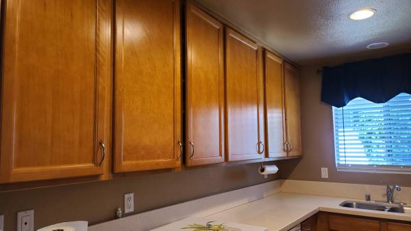 $3,100 / 2br - 950ft2 - 2 BR-1 BA - FURNISHED CONDO -GARAGE - washer/dryer in unit - bus ucsd (La Jolla Colony)64037043645699122