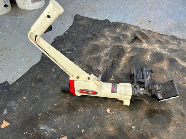 Decking gun 1