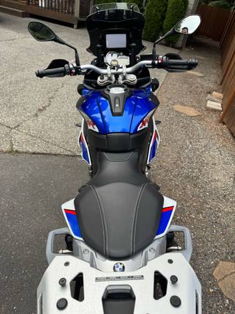 BMW S1000 XR HP - Pocos kilómetros, neumáticos nuevos y muchas extras - $11.500 (Bothell)63471362520195123