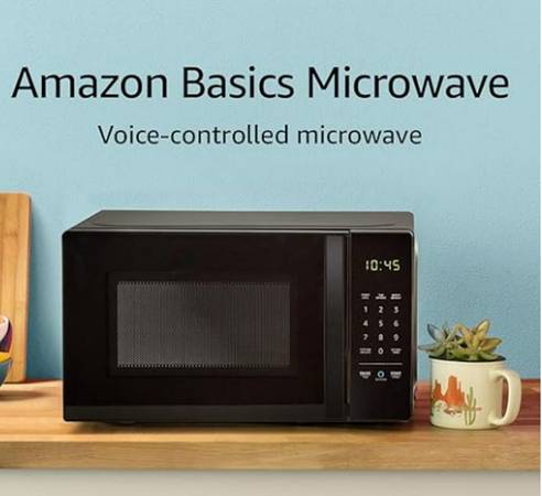 Black Countertop Microwave 1