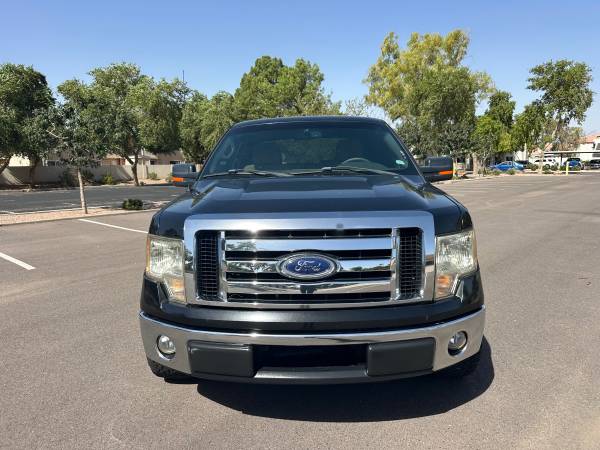 Ford f-150 XLT--LOW MILES---Clean Title!!Drives Great** 1