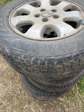 225/60r16 1