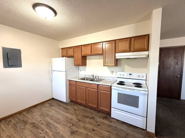 $745 / 2br - 575ft2 - 🏡 ¡SIN DEPÓSITO! - 2HAB/1BA – $745/mes – Admite mascotas (solo gatos)💥 (Menomonie, WI)63845959253891120