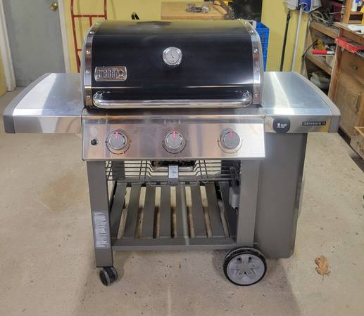 Weber genesis 2 e310 propane grill excellent condition 1