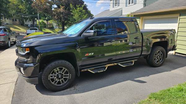 2018 Silverado 1500 LTZ Z71 Midnight Edition - $21,90063442738205571121