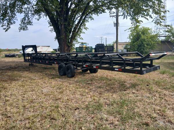 7 bale hay hauler 1