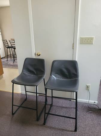 BAR STOOLS 1