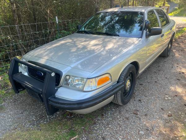 2010 Ford Crown Victoria Police Interceptor V8 - $5.700 (Gig Harbor)63617305343107120