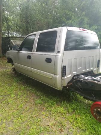Parting out 2005 Chevrolet Silverado crew cab - $65063440421008259120