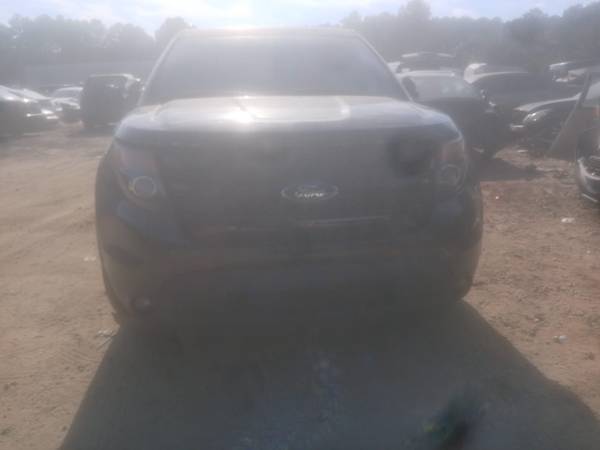 2014 Ford Explorer Sport 1