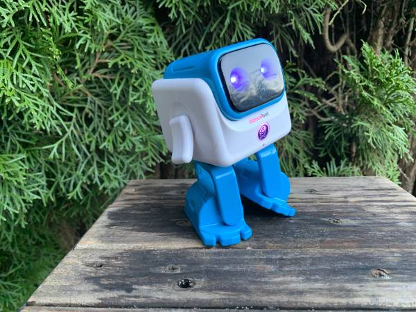 Dance Bot dancebot ~ Dancing Bluetooth Speaker Robot 1