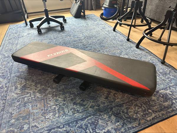 Workout Bench (Collapsible) - $35 (N Beacon Hill)63442845381121121