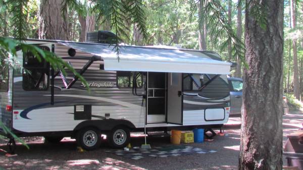 2016 Springdale Travel Trailer 1