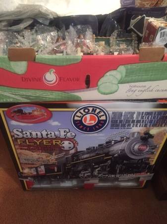 TRAIN SET BY LIONEL - EXTRAS 1