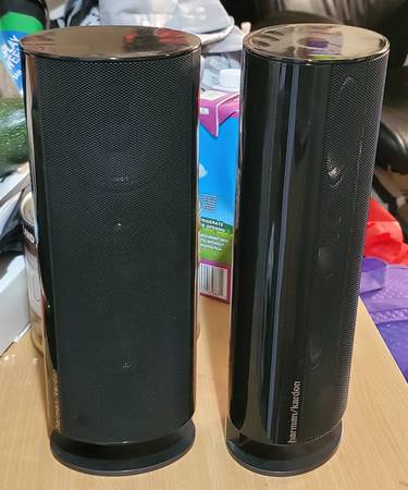 Like New A pair of high end Harman/Kardon SAT-TS30 Audio Speakers 1