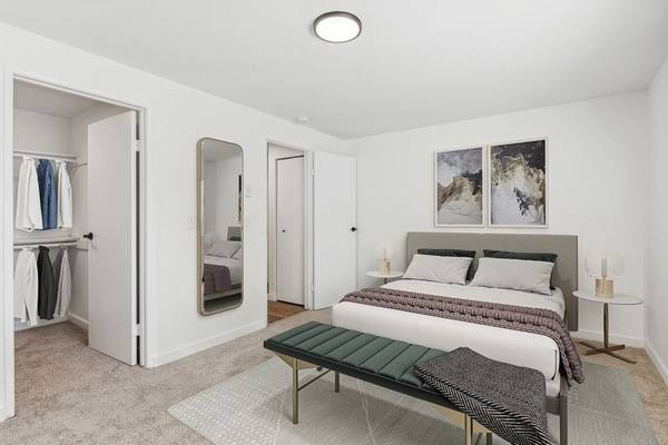 🍁 FALL SPECIAL — 2-BEDROOM APARTMENT! 🍂 ONE MONTH FREE!! 1
