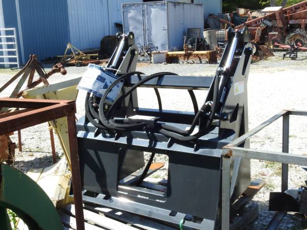 NEW Skid Steer Log Grapple 1