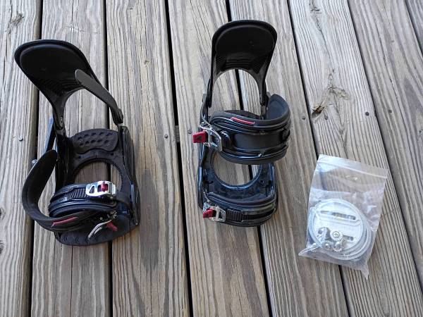 Large snowboard bindings 1