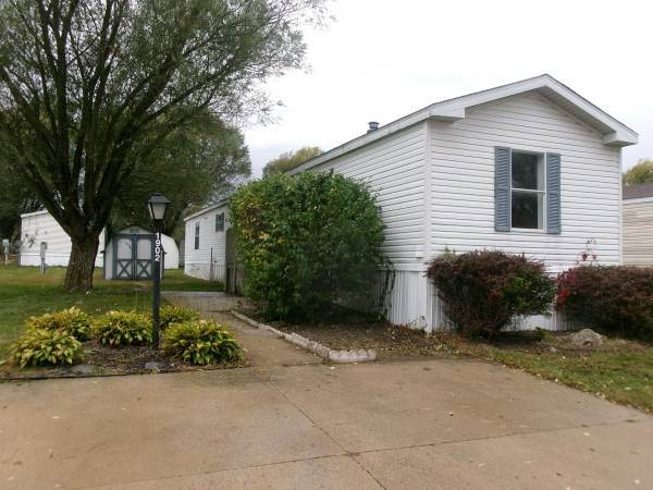 $15,600 / 3br - 980ft2 - MAPLE GROVE #222 - 1996 PATRIOT - 3 HABITACIONES EN VENTA (Kendallville)64277831500931120
