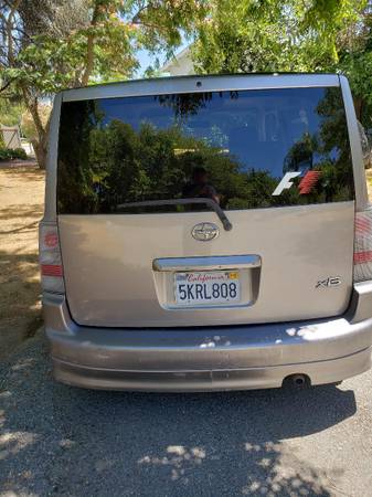 Bonito Scion XB confiable del 2005 - $2.150 (gilroy)63469882678531124