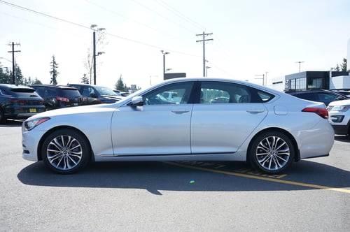 Reduced - 2015 Hyundai Genesis 3.8 - $13,500 (edmonds)63470610502913121
