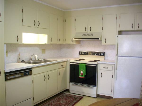 $1,545 / 2br - 778ft2 - Concord, NH  2 BD      $1,545 (Concord)63931653121410120