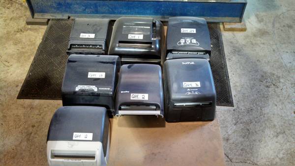 Paper Towel Dispenser 1