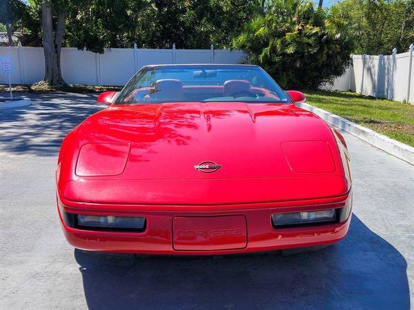 1992 Chevrolet Corvette - $17,875 (+ Toy Store Corvettes)63443544374403122