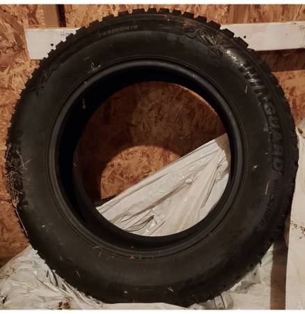 4 Studded NEXEN Tires 245/60R18 winspike 1