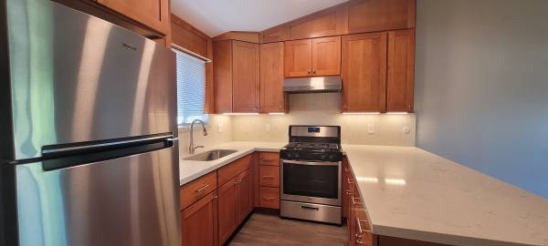 $1,900 / 1br - REMODELED ONE BEDROOM APT. ON MENDOCINO AVE., Near J.C. & Downtown (santa rosa)64017517219201120