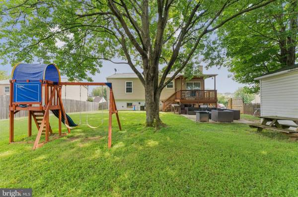 $2,000 / 2br - 700ft2 - 2BR/1BA Above-Ground Basement Ready to Move In! (Woodbridge)64040196733698124