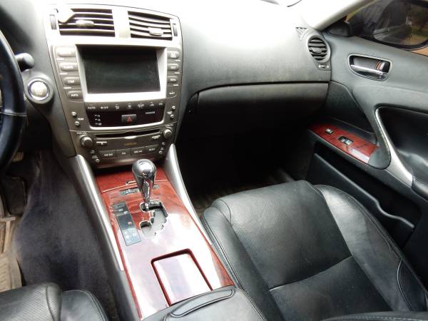 2008 Lexus IS250 AWD - $9,000 (Springfield)63622557676035123