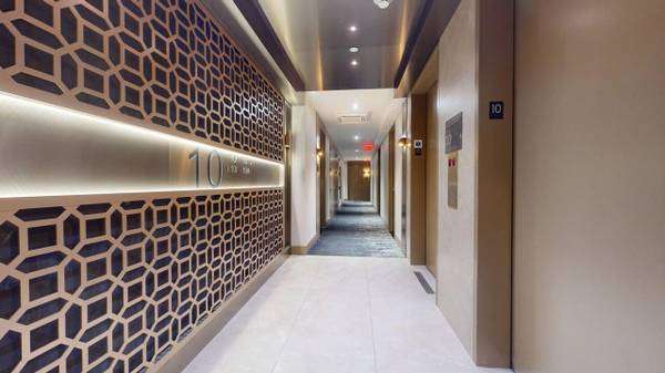 $2,325 La cúspide del lujo en el corazón de Rego Park - Estudio de lujo - 10L (Rego Park)63854481217153124