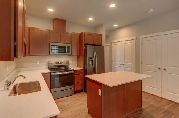 Top Floor Unit 1