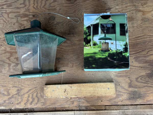 Bird Feeders 1