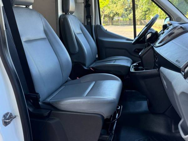 2019 Ford Transit 250 Van - Photo 15