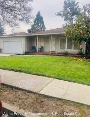 Spacious Vintage Style Family Home- 3 Bdrm 2 Bath- Roosevelt Area 1