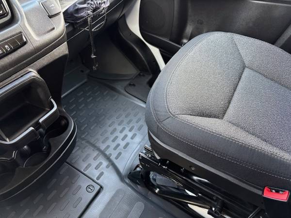 2023 Ram Pro Master techo alto 159 pulgadas - $27,900 (rogers)63502661731073124
