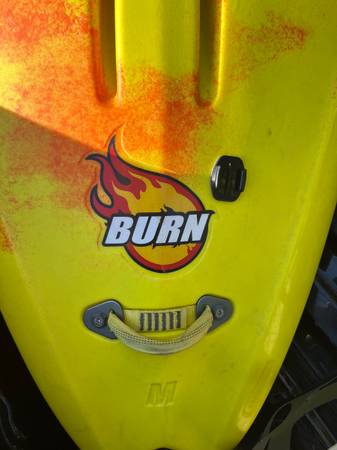 Whitewater kayak pyranha burn - $400 (Gadsden)63438159023491121