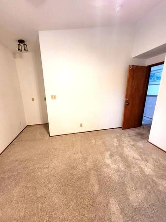 $550 / 1br - ¡Reclama tu lugar! Sumérgete en un amplio departamento de 1 habitación. (Eugene)63977275821059122