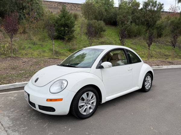 2009 Volkswagen Beetle 1