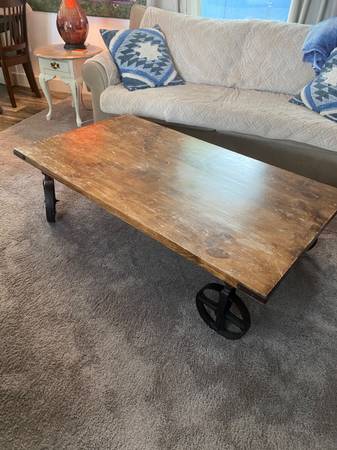 Industrial Rustic Coffee Table 1