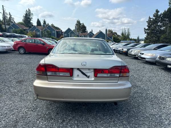 2001 Honda Accord EX sedán 4 puertas automático - $3.499 (Lynnwood, WA)63441552464515123