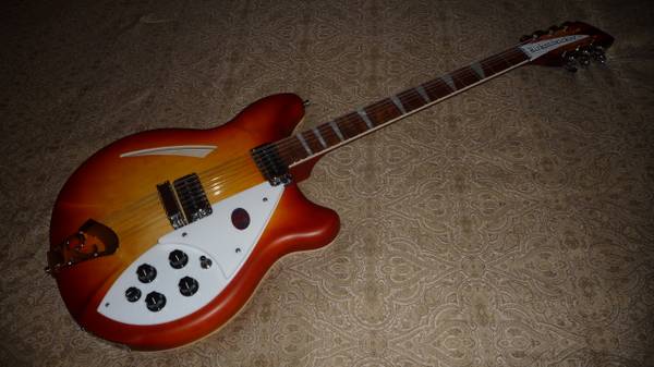 Rickenbacker Autumn-glo 12 String - $2,700 (Aventura)63469939754113122