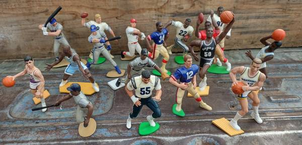 80's & 90's MLB NFL & NBA Sports Figures 17 Total - baby & kid